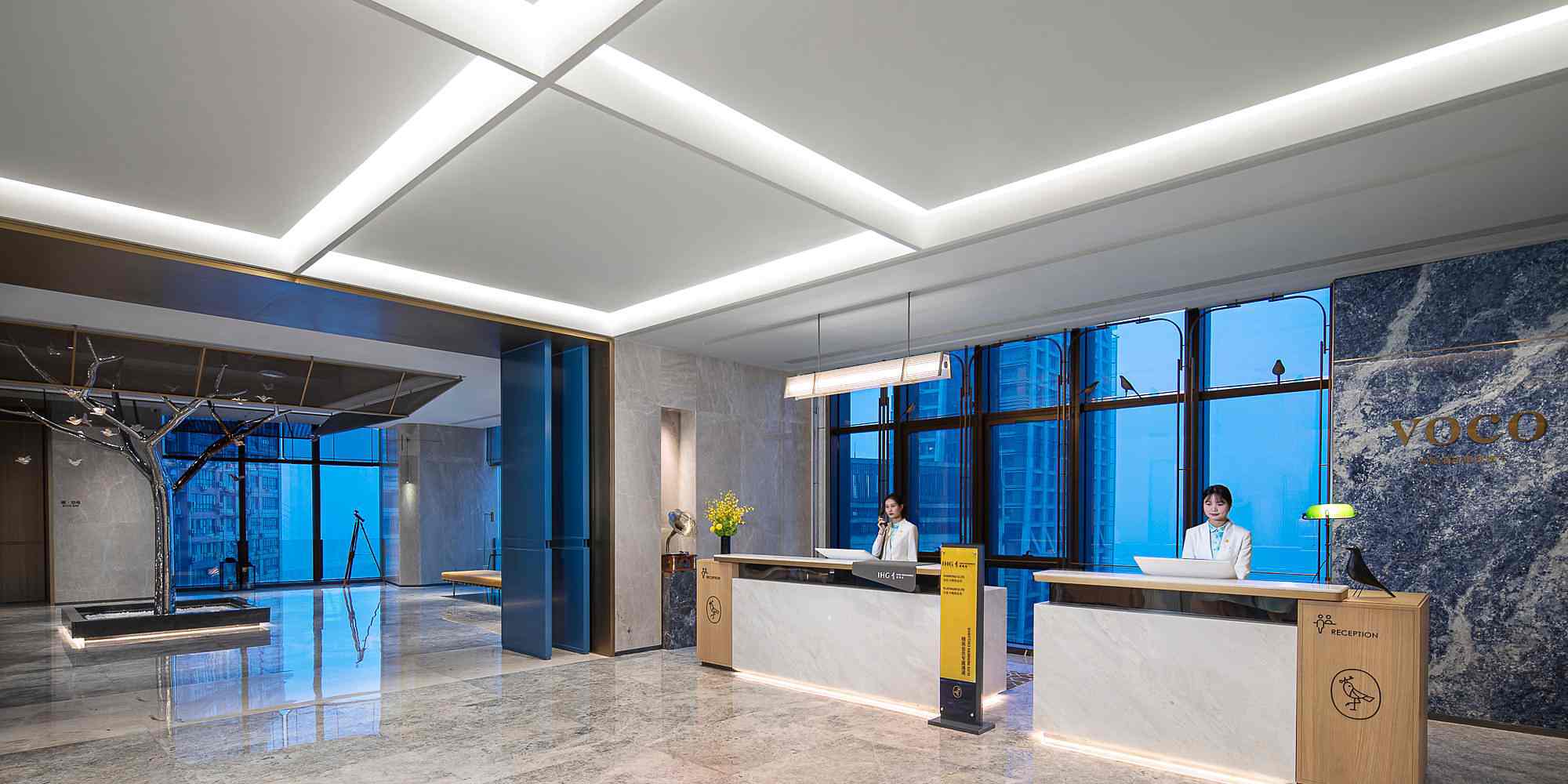 重庆朝天门voco酒店外观图